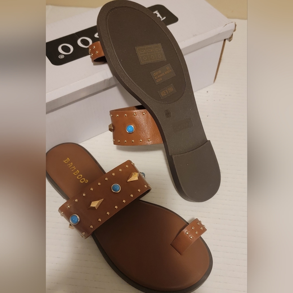Brand New Bamboo brand gem strap toe ring sandal
